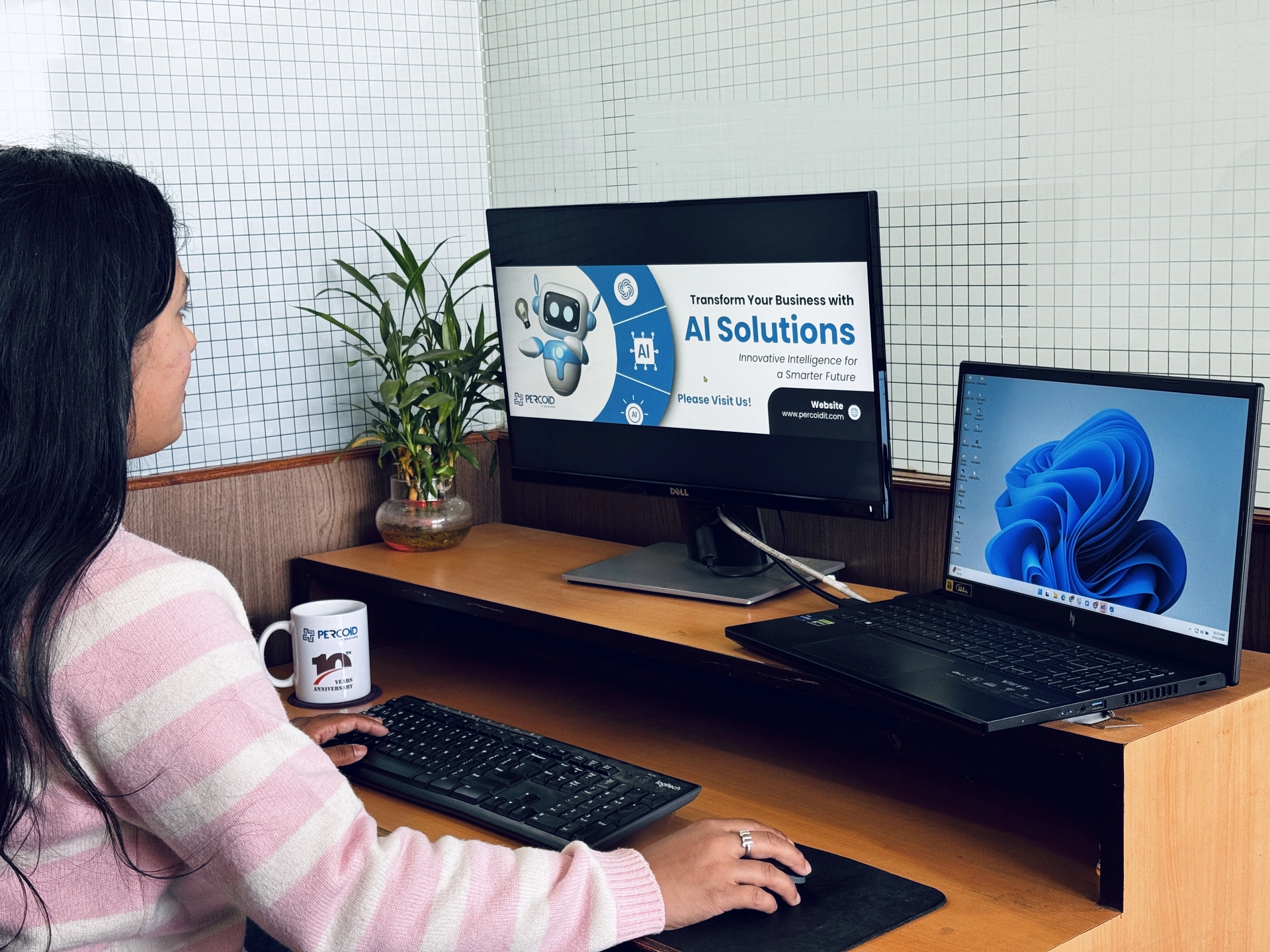 Developer working with Artificial Intelligence tools